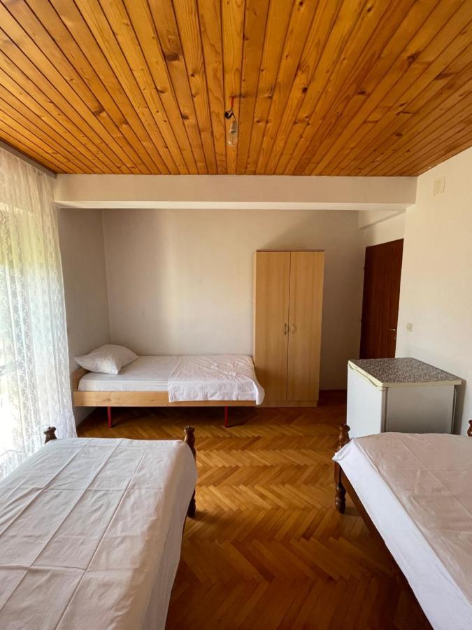 Hotel Summer Sky à Ulcinj Extérieur photo