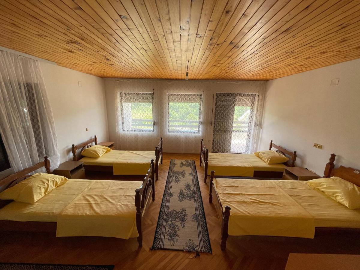 Hotel Summer Sky à Ulcinj Extérieur photo