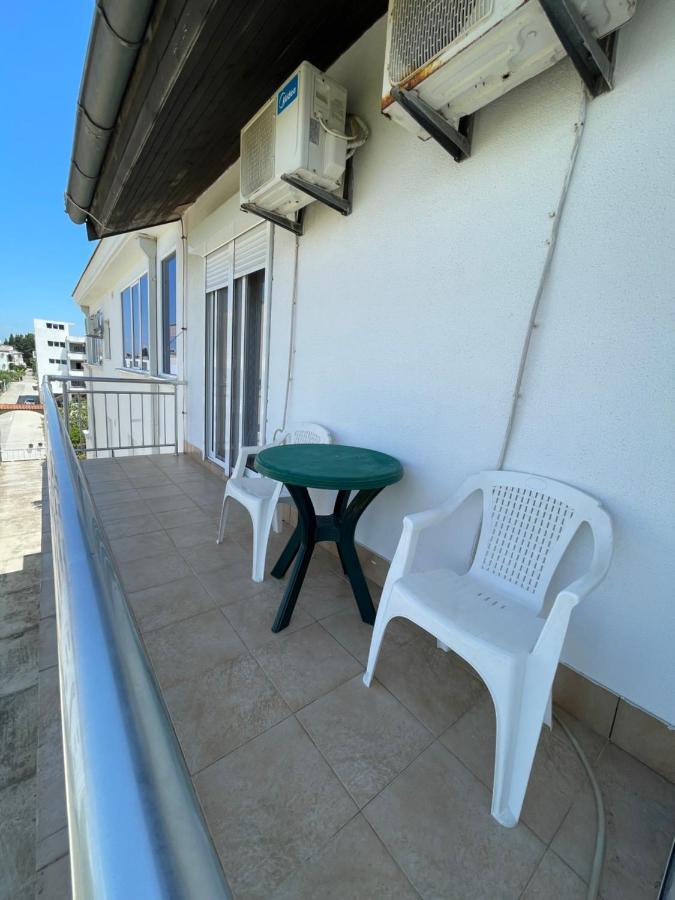 Hotel Summer Sky à Ulcinj Extérieur photo