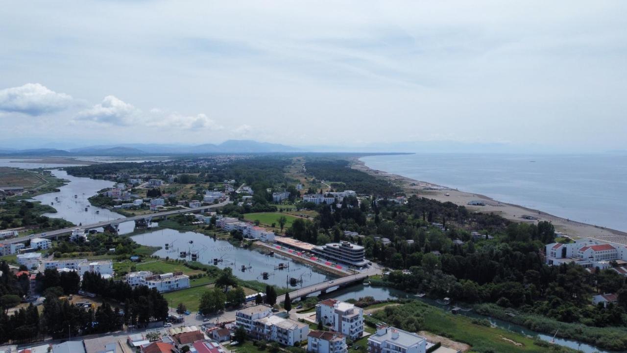Hotel Summer Sky à Ulcinj Extérieur photo