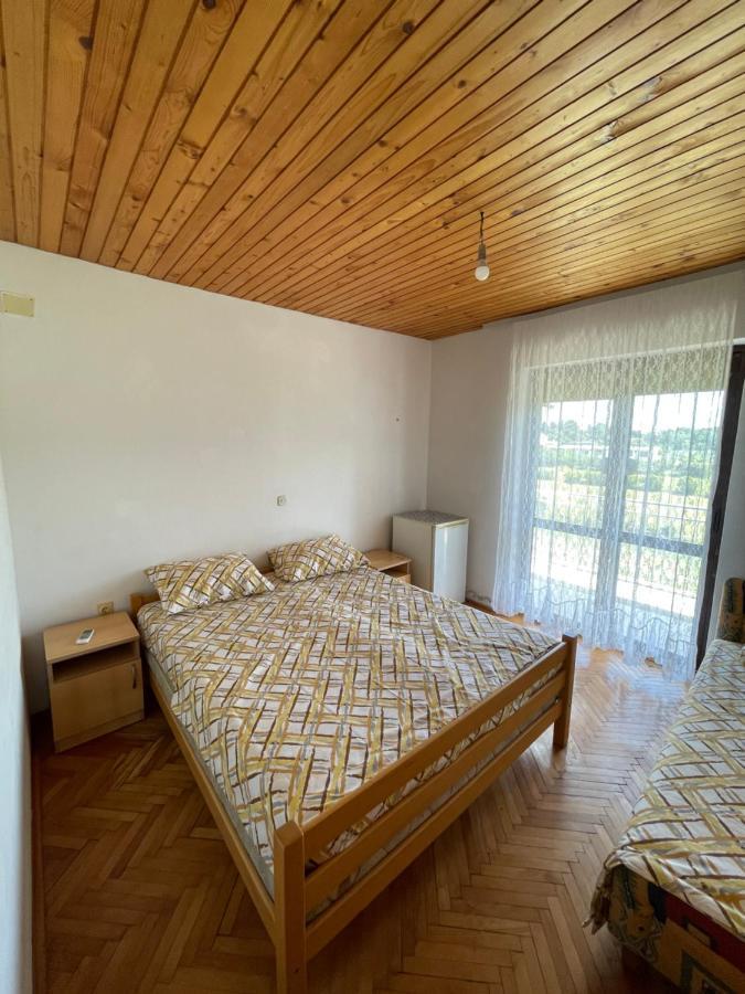 Hotel Summer Sky à Ulcinj Extérieur photo