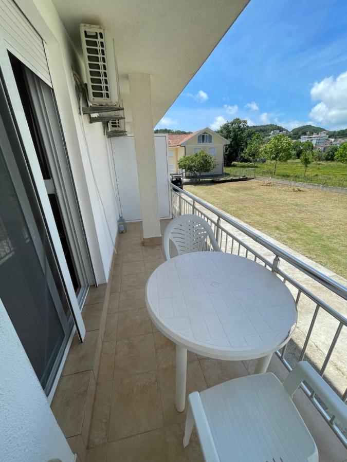 Hotel Summer Sky à Ulcinj Extérieur photo